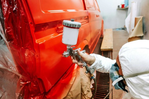 Zoom sur les services de carrosserie et peinture à Rezé près de Nantes